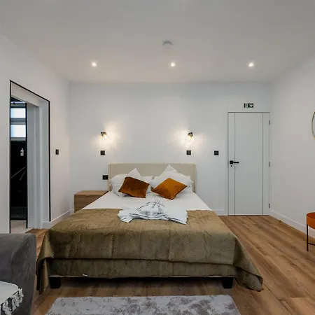 Stylish 1 Bed Apartament