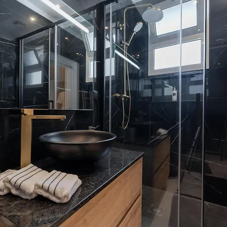 Stylish 1 Bed 丰沙尔